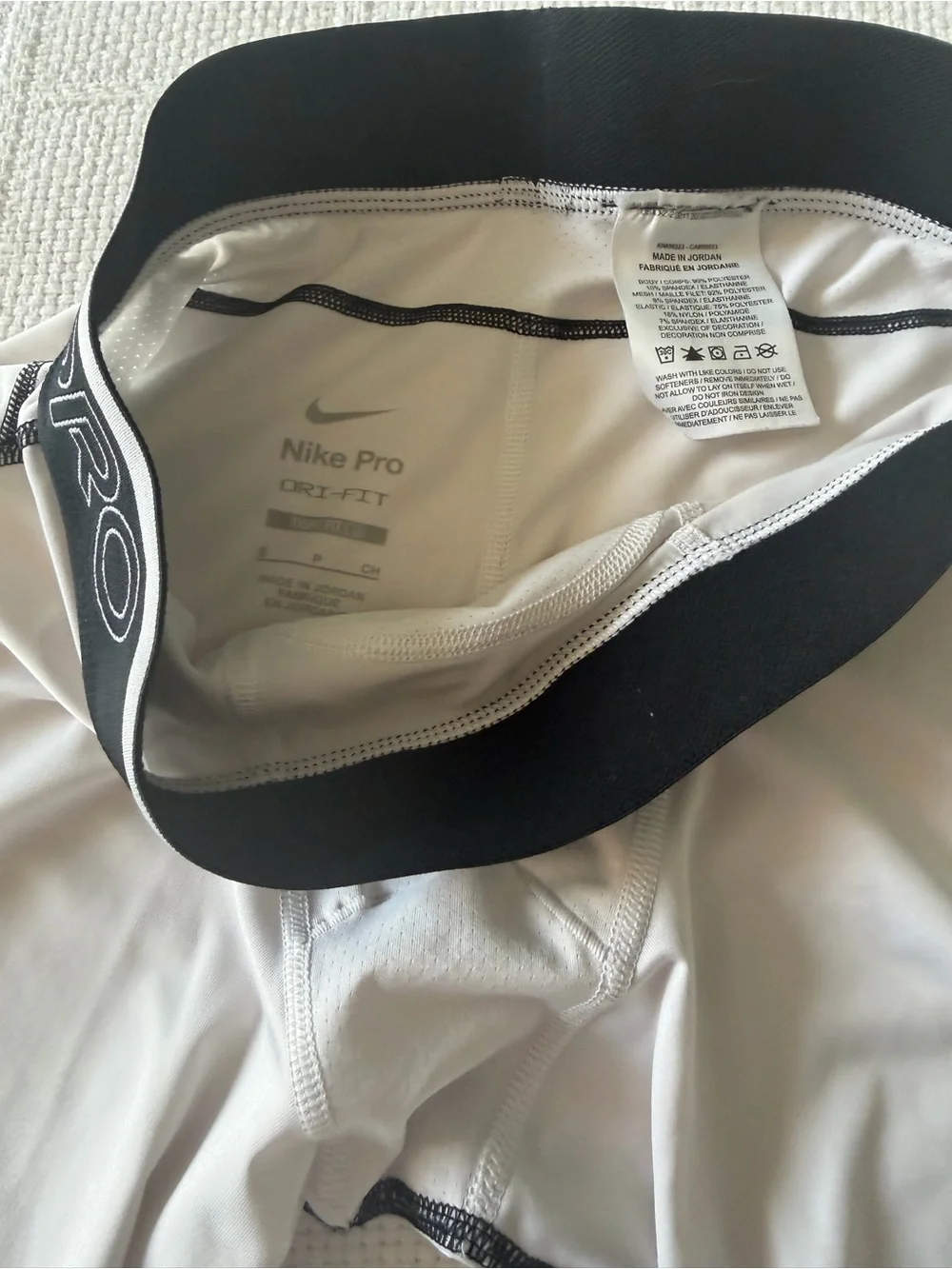 Men's Nike White Compression Boxer Briefs Size Small